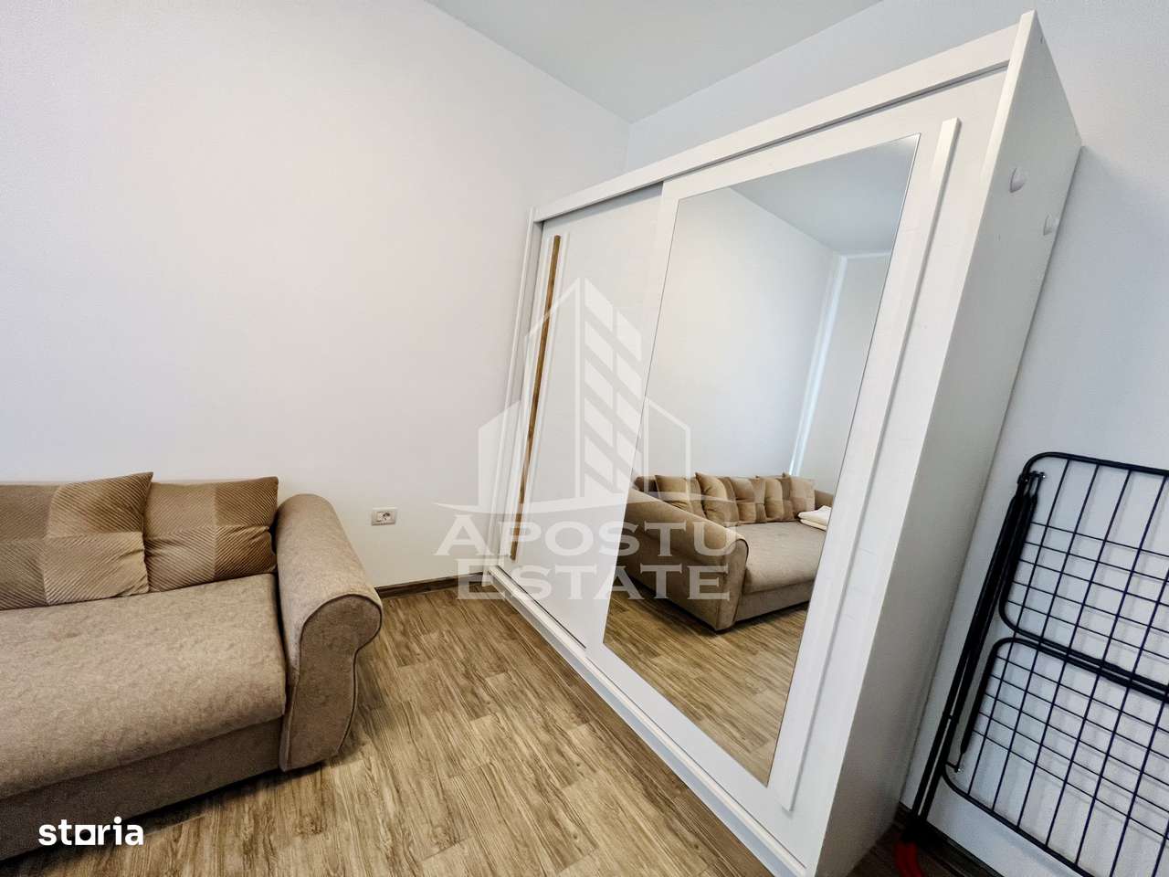 Duplex cu 5 camere , 2 bai,complet mobilata si utilata , in Dumbravita - Imagine principală: 4/18