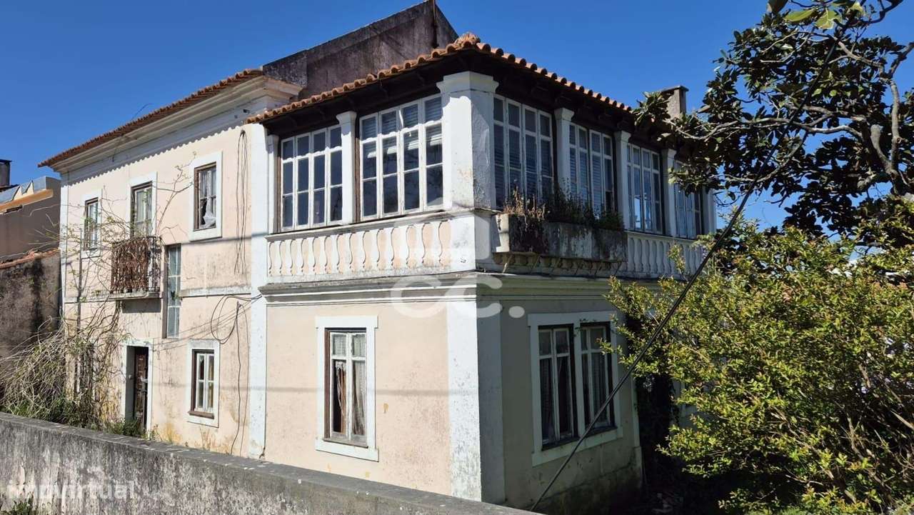 Moradia com elevado potencial na Marinha Grande – Oportunidade de inve-6