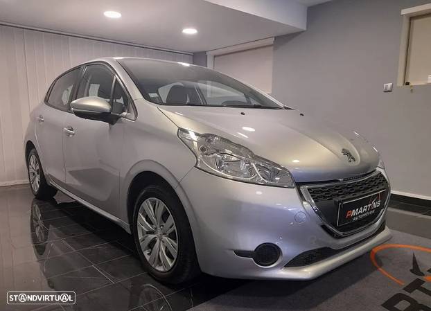 Peugeot 208 1.4 HDi Access - 1