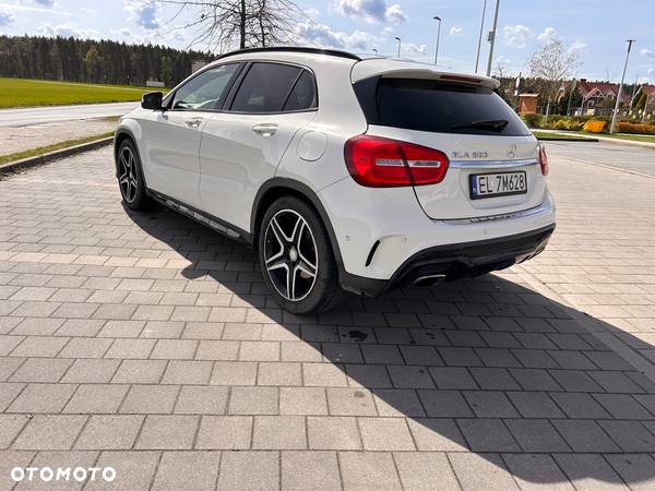 Mercedes-Benz GLA - 4