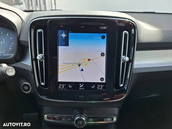 Volvo XC 40 T3 AT8 Momentum - 12