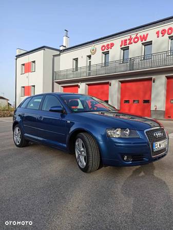 Audi A3 1.6 Sportback Ambiente - 4