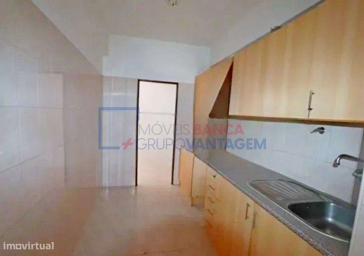 Apartamento T2 para venda na Moita, Setúbal - Grande imagem: 2/10