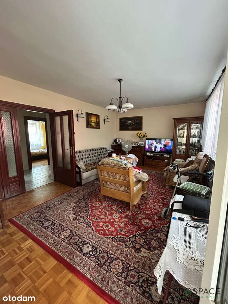 Dom w Raculce w pożądanej lokalizacji-6