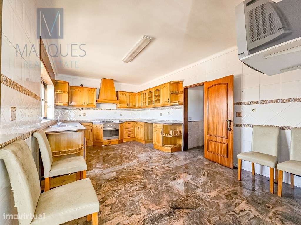 Apartamento T4 com Terraço em Gaio Rosário - Moita - Grande imagem: 4/16