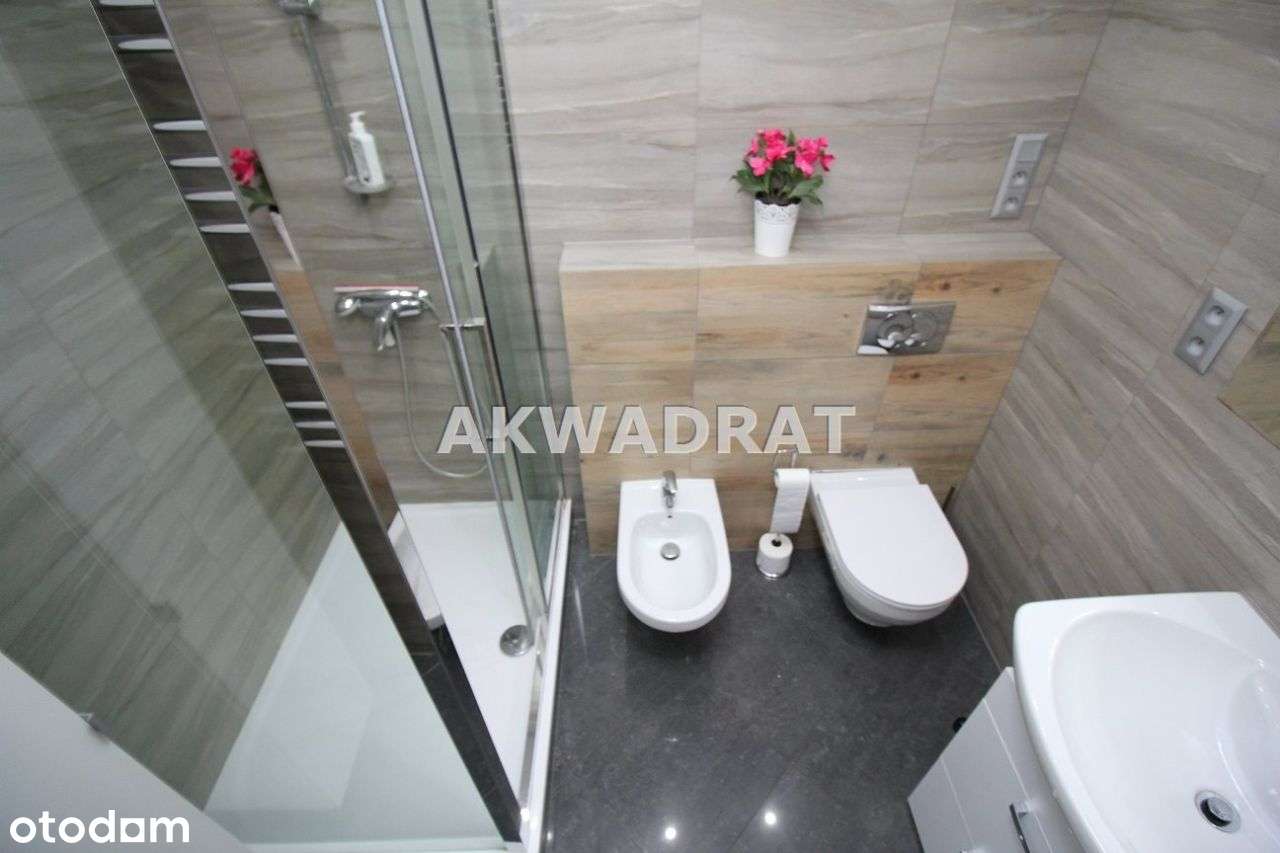 Dom w zabudowie szeregowej Piaskowa Góra-9