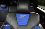 Ford Focus ST - 34