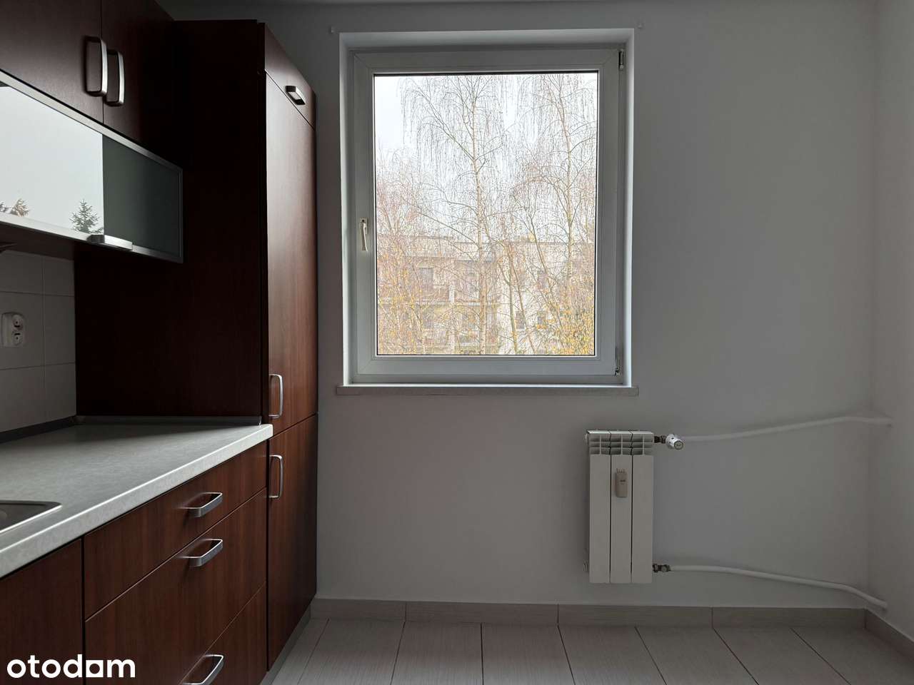 Wygodne mieszkanie w zielonej okolicy, balkon, i pełna własność.-3