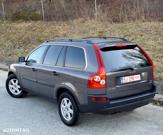 Volvo XC 90 D5 7 locuri - 3