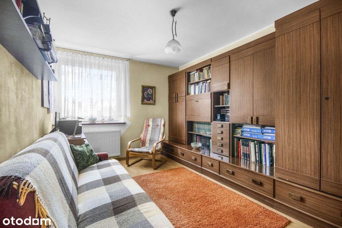 Wolnostojący dom na Strachocinie, 5 pokoi, garaż-12