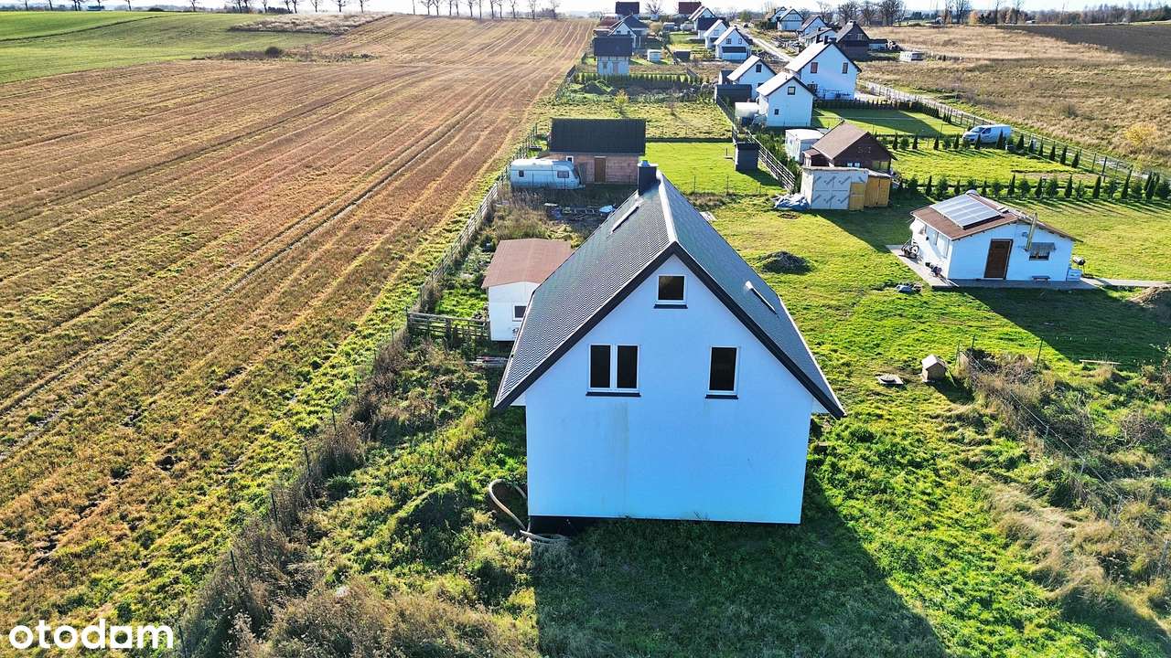 Dom nad morzem w Chłopach – idealny do zamieszkania i na wynajem - Pełny obrazek: 5/8