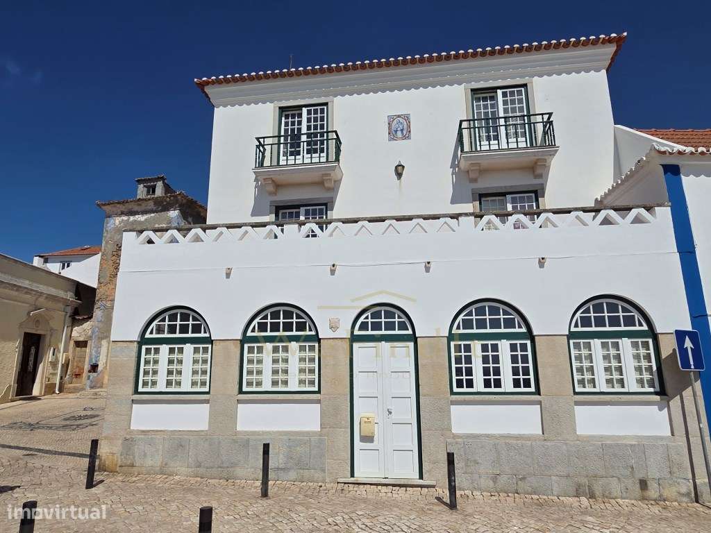 Charmosa moradia T4, na Ericeira, com fantástica vista mar-26