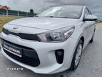 Kia Rio 1.2 L - 4