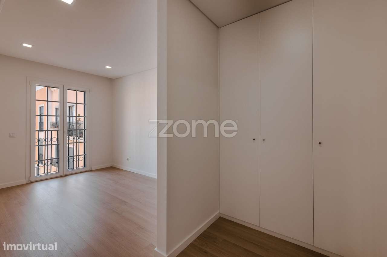 Apartamento T2 Urbanização Neudel-11