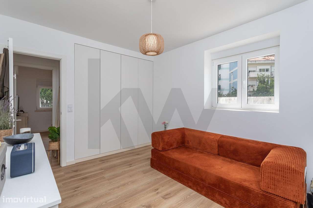 Apartamento T2 em Carnaxide - ONDE A PERSONALIDADE E O REQUINTE SE SEN-24