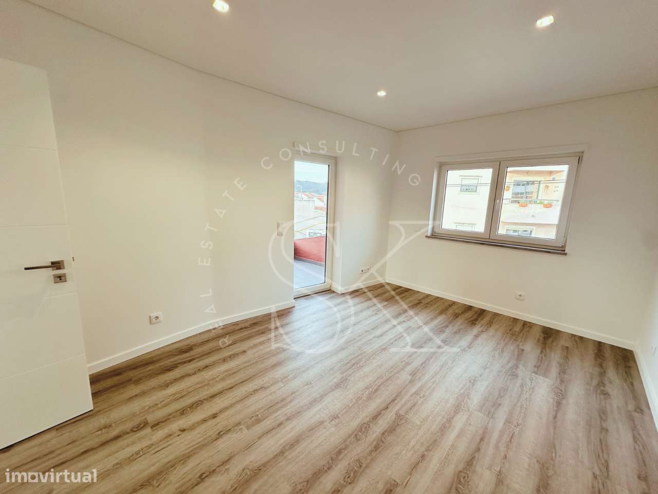 Moradia T3 totalmente renovada-22