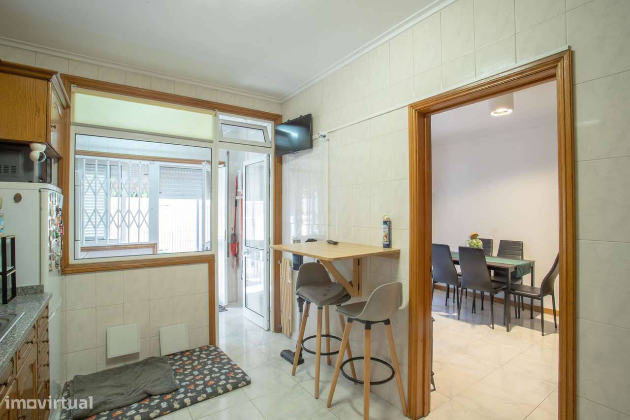 Apartamento T1+1 C/ Terraço e Lugar de Garagem - Grande imagem: 4/30