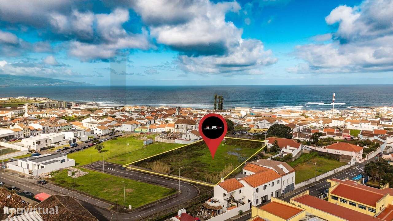 Terreno Urbano no Centro da Ribeira Grande com 3530 m2 - Grande imagem: 3/11