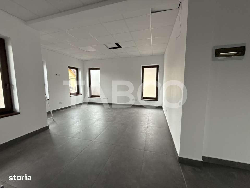 Spatiu comercial de inchiriat 116 mpu zona Piata Cluj - Imagine principală: 3/8