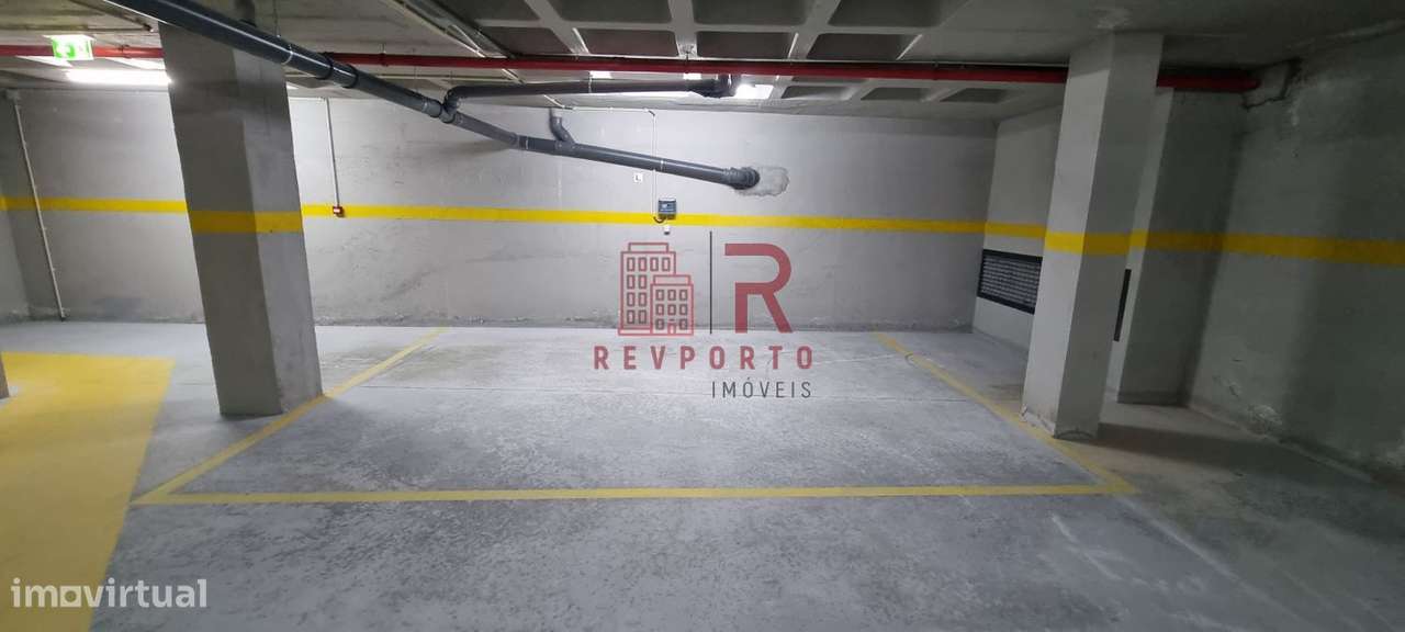 Apartamento T2, Novo, com suite e garagem dupla-26