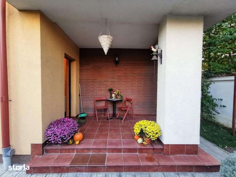 Casă spațioasă și elegantă în Dămăroaia- Jiului- Izbiceni- Comision 0% - Imagine principală: 4/20