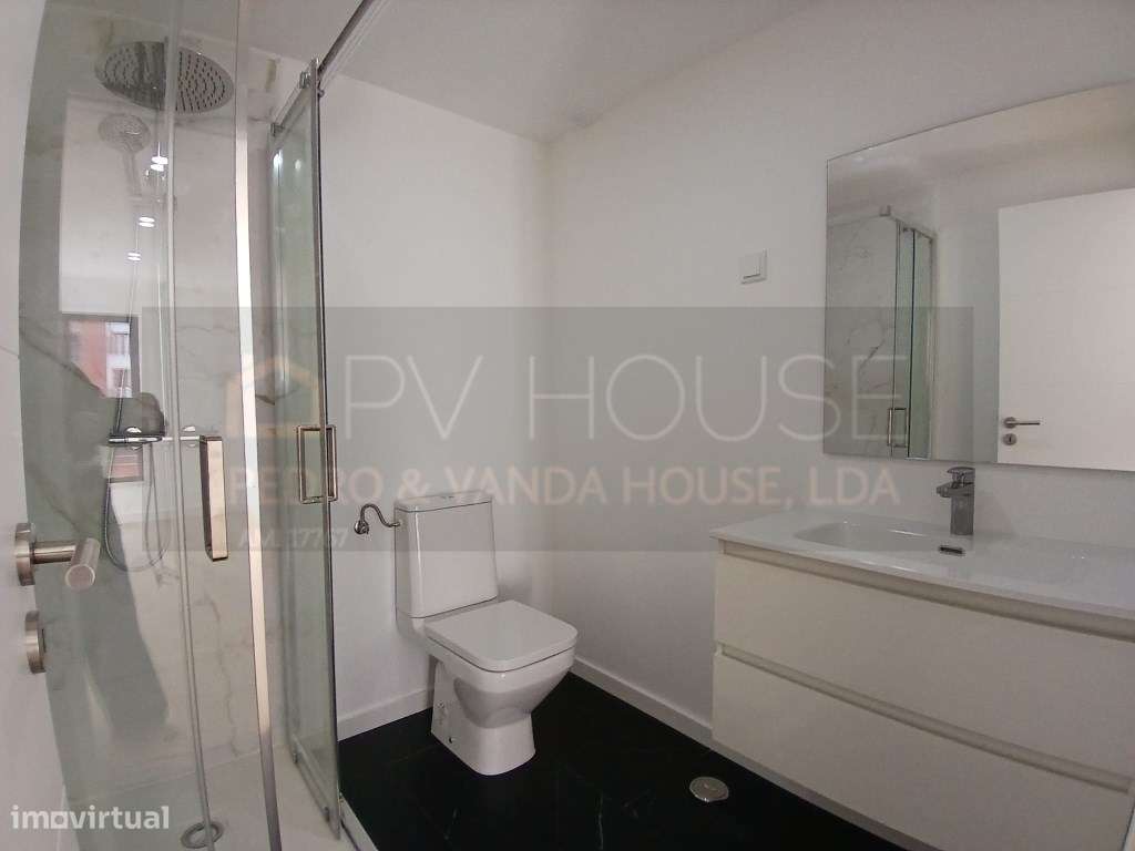 Apartamento T2+1 em Odivelas | Totalmente Remodelado-5