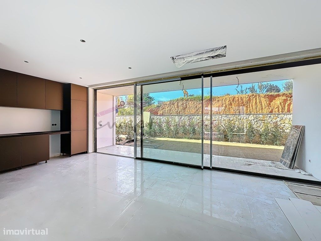 Fantásticas Moradias em final de construção - Grande imagem: 1/28