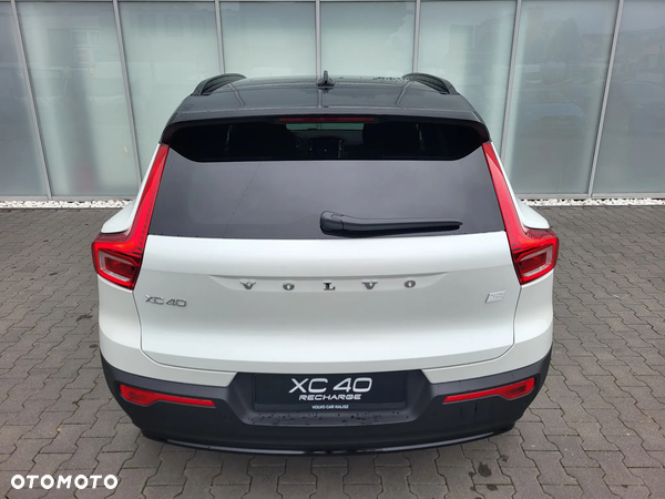 Volvo XC 40 Recharge Twin AWD Plus - 18