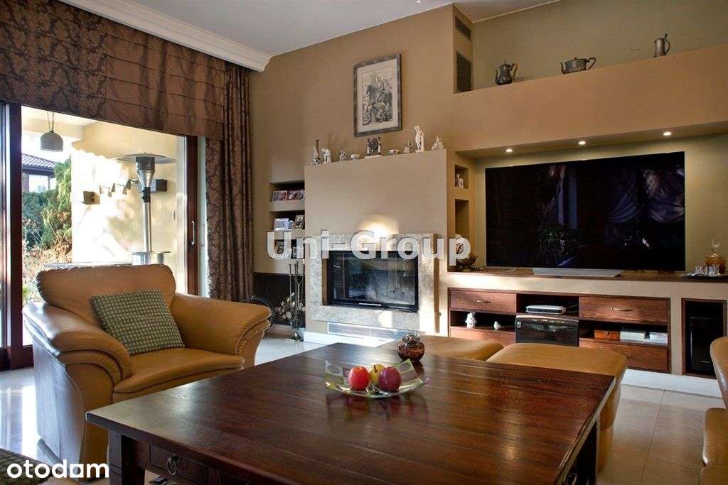 Komfortowy Wolnostojący Dom Na Zawadach-4