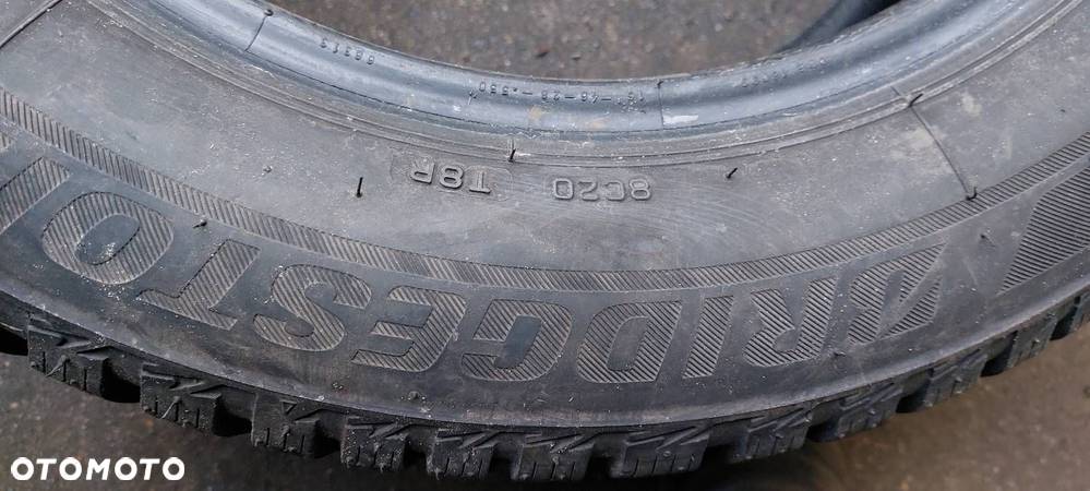 OPONY ZIMOWE 2 BRIDGESTONE BLIZZAK LM001 205/60R16 - 9