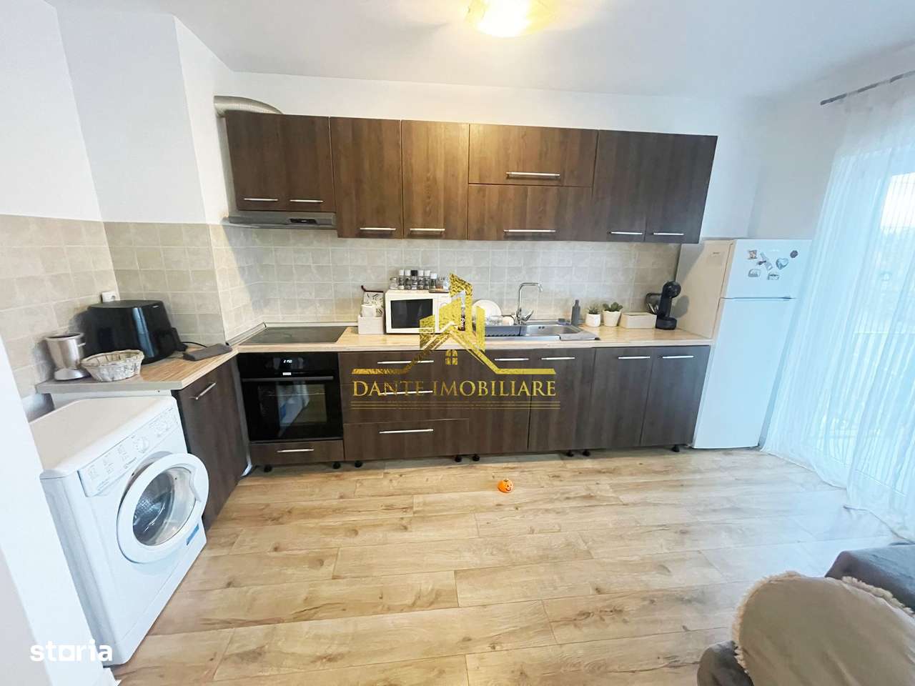 3 camere, LA CHEIE, bloc nou, terasa, parcare, Gheorgheni, Iulius-12