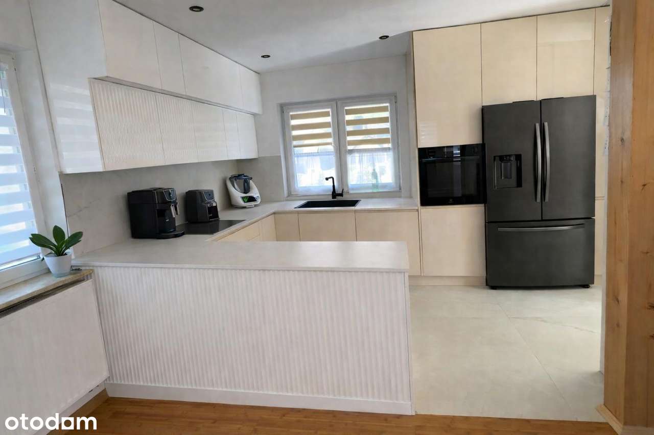 DOM 248m² Z CZĘŚCIĄ BIZNESOWĄ 100m² DZIAŁKA 1429 m² lub dla 2 rodzin