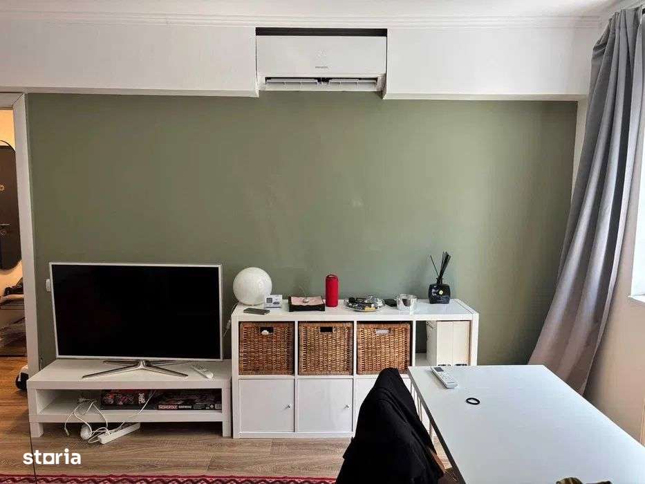 7 Noiembrie - Vanzare apartament 2 camere - Str. Pacii-0