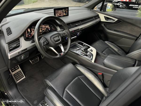 Audi Q7 3.0 TDi quattro S-line Tiptronic 7L - 2