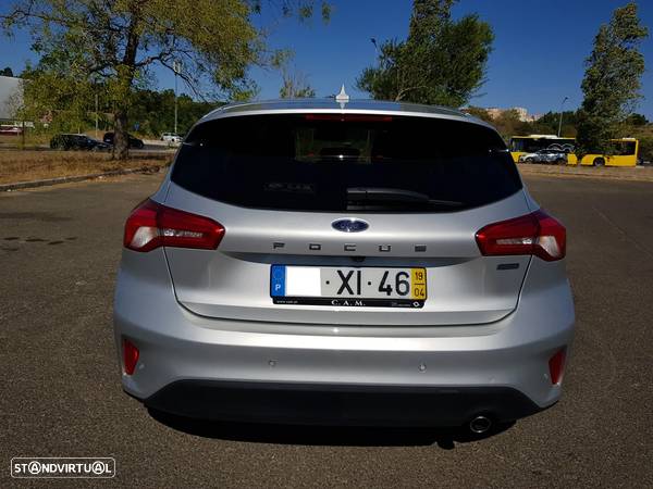 Ford Focus 1.5 TDCi EcoBlue Titanium - 8