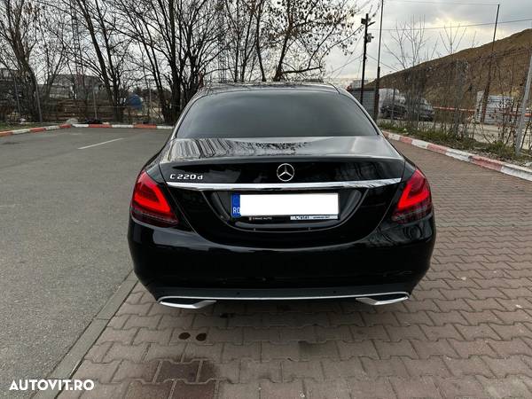 Mercedes-Benz C 220 d Aut - 4