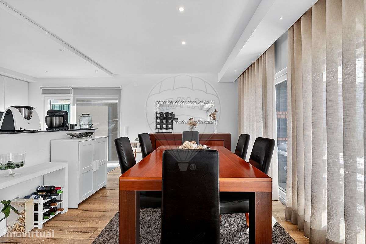 Moradia T4 para venda - Grande imagem: 4/48