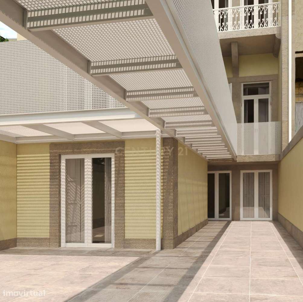 T1 com varanda e jardim no Empreendimento Álvares Cabral 91-9