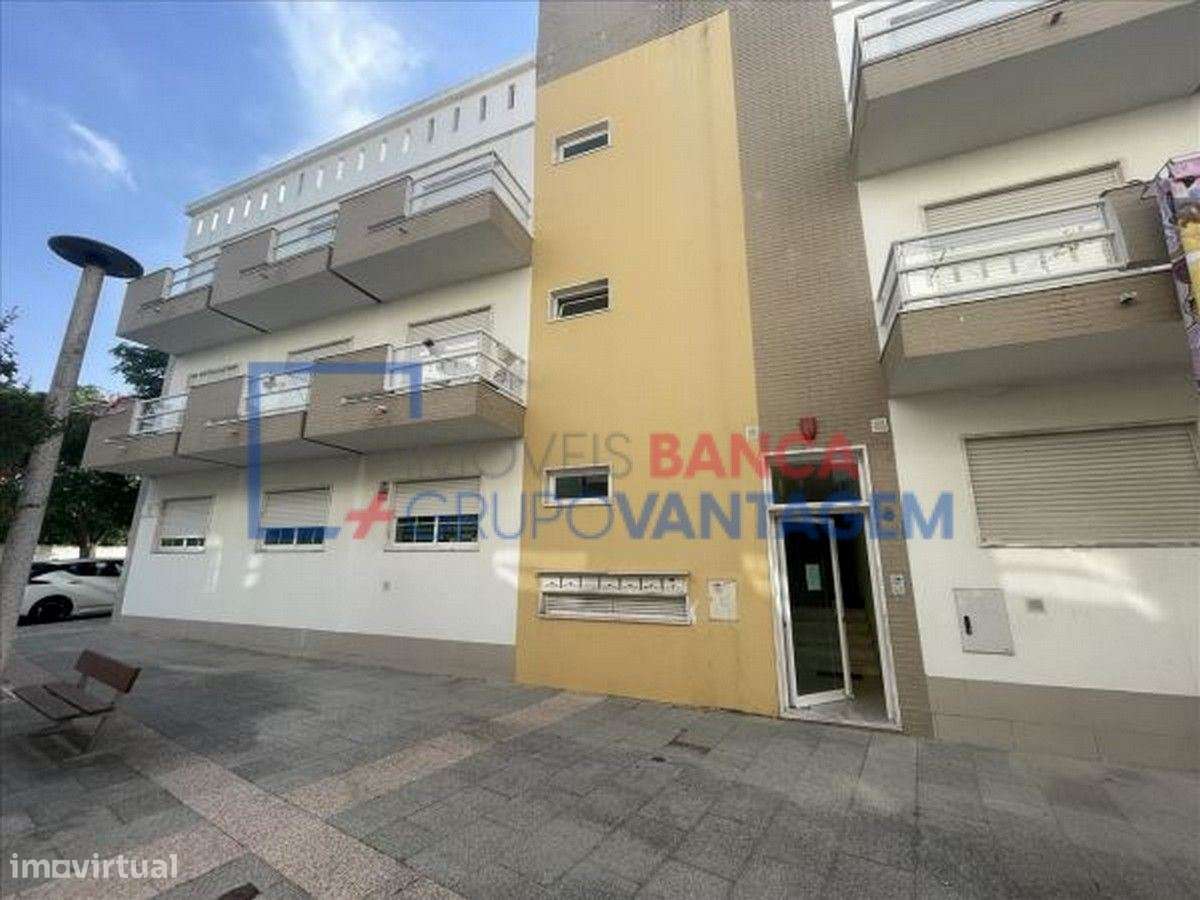 Apartamento T3 para Venda em Palhais, Barreiro - Grande imagem: 2/7