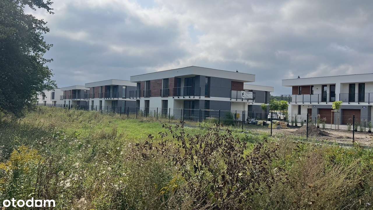 Nowoczesny segment przy ul. Norwida w Słupnie, zabudowie bliźniaczej.-3