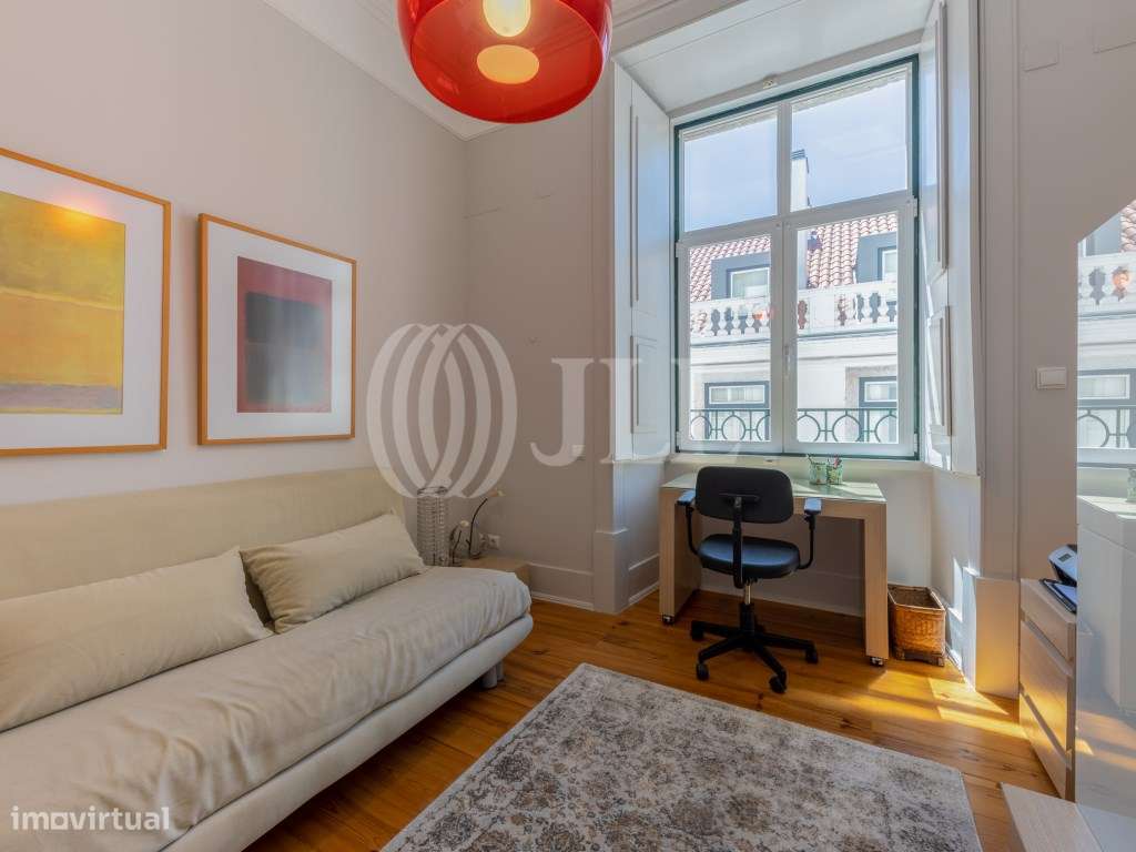Apartamento T4 com garagem, no Chiado, em Lisboa-35
