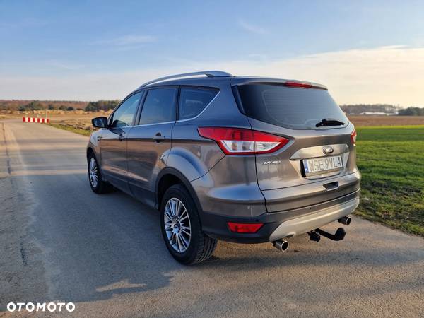 Ford Kuga 2.0 TDCi 4WD Titanium Plus - 3