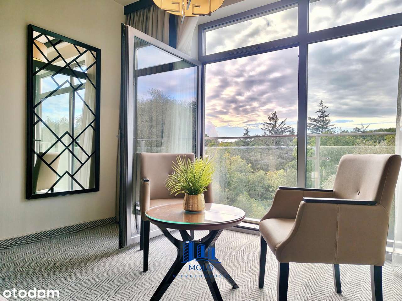 Apartamenty w pierwszej linii brzegowej z widokiem na park i morze-0