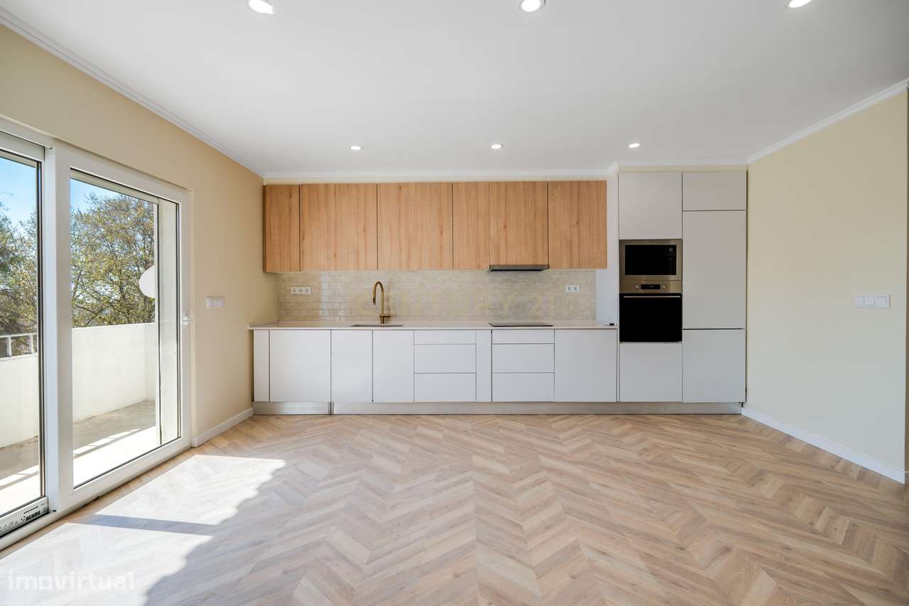 Apartamento T3 Vista Mar e Serra em Alvor, Portimão - Grande imagem: 2/31