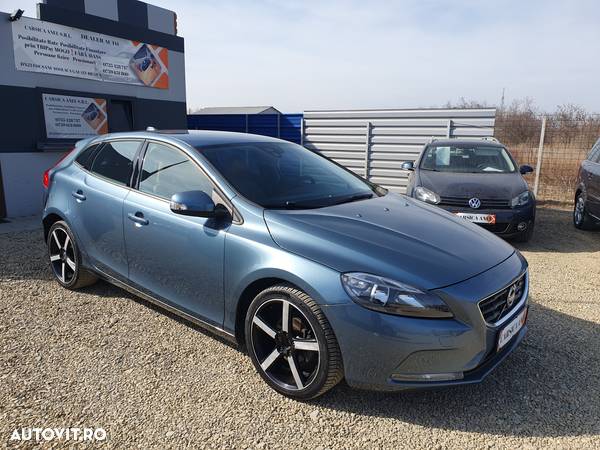 Volvo V40 D2 - 3