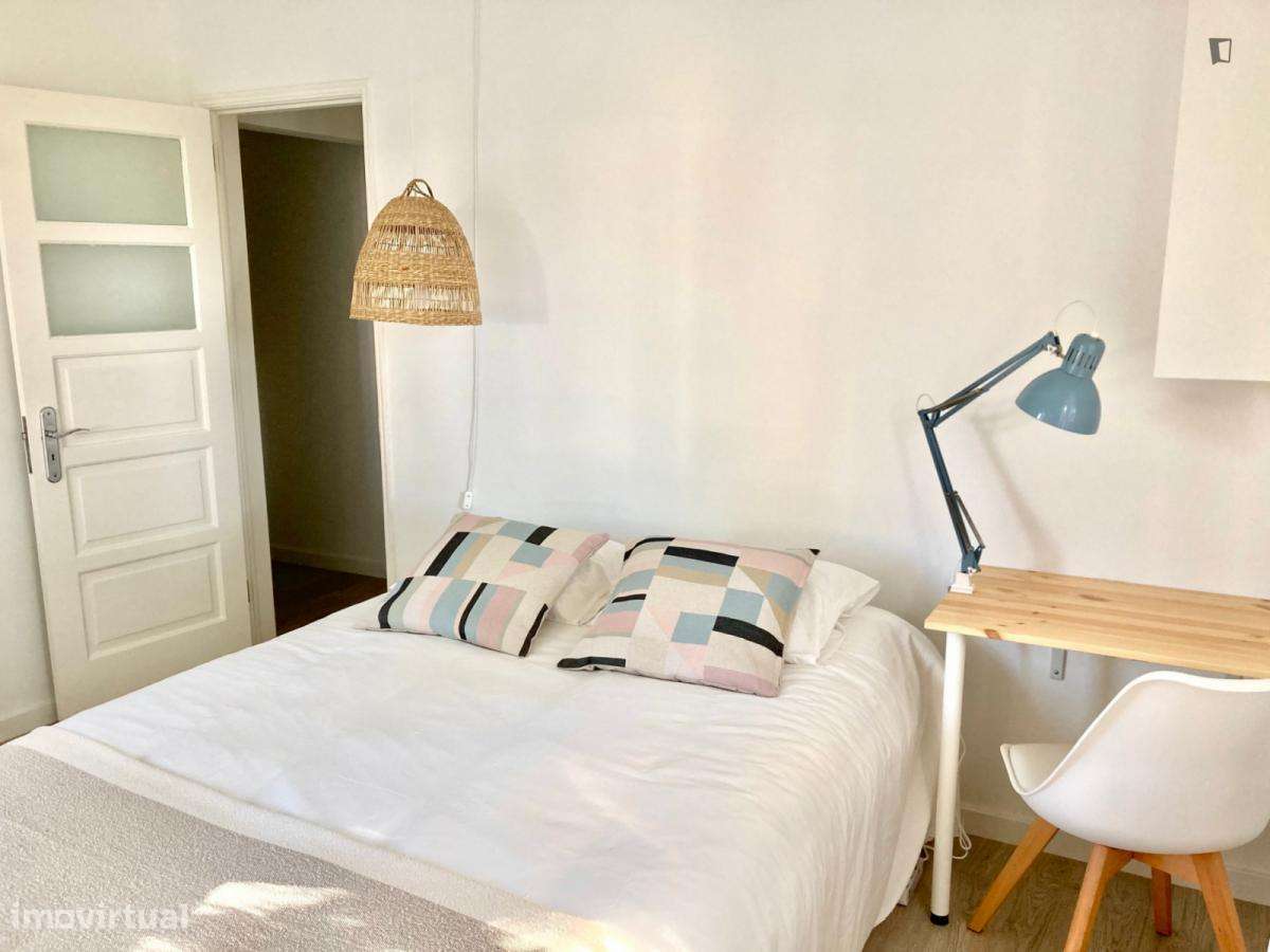 Quarto - localizado em Carcavelos Lisbon - Grande imagem: 4/10