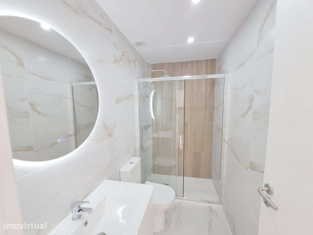 Acolhedor apartamento T1, próximo a Comércio e Serviços, totalmente...-26
