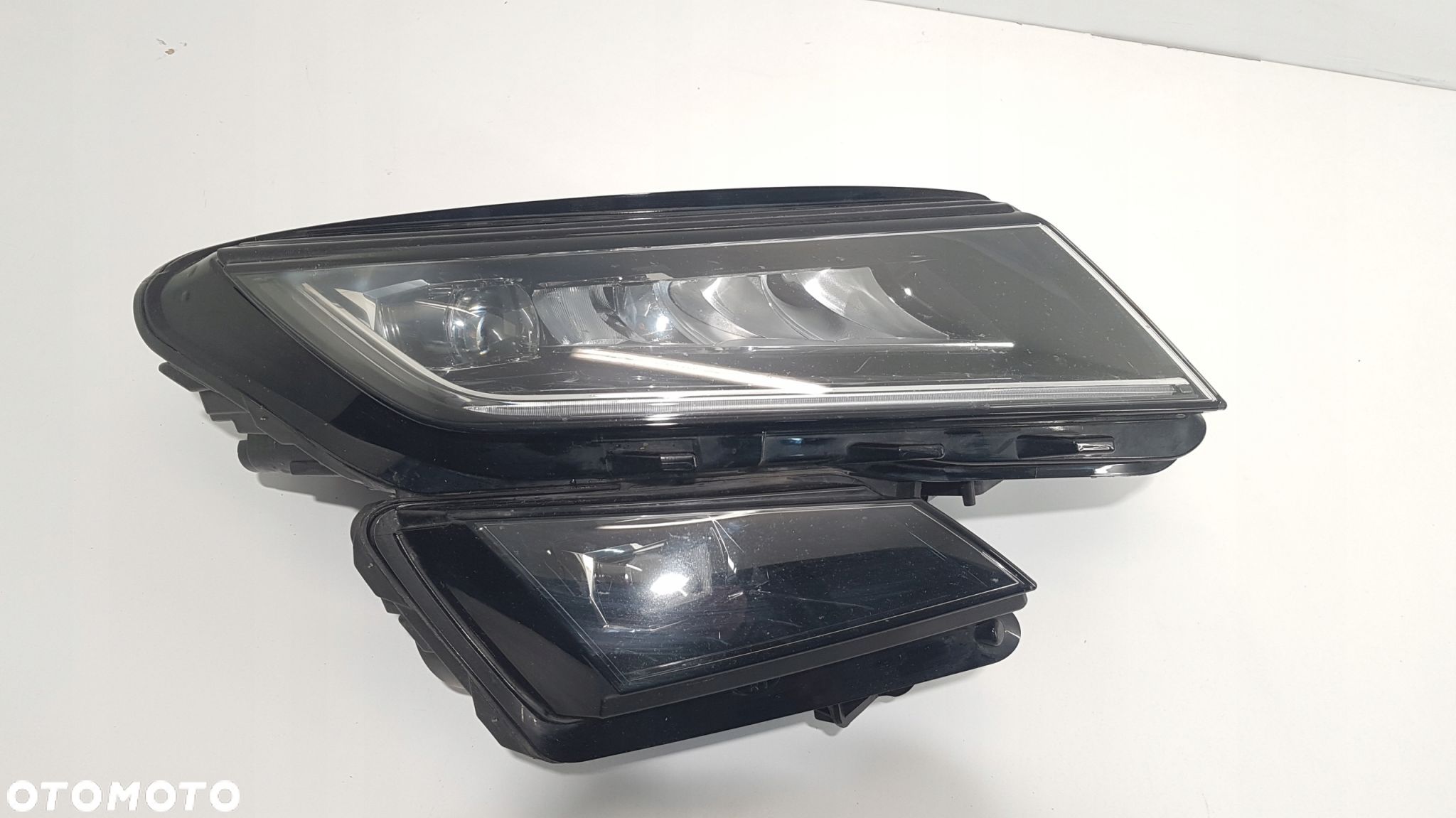 SKODA KODIAQ LAMPA PRAWA FULL LED 566941016H - 1