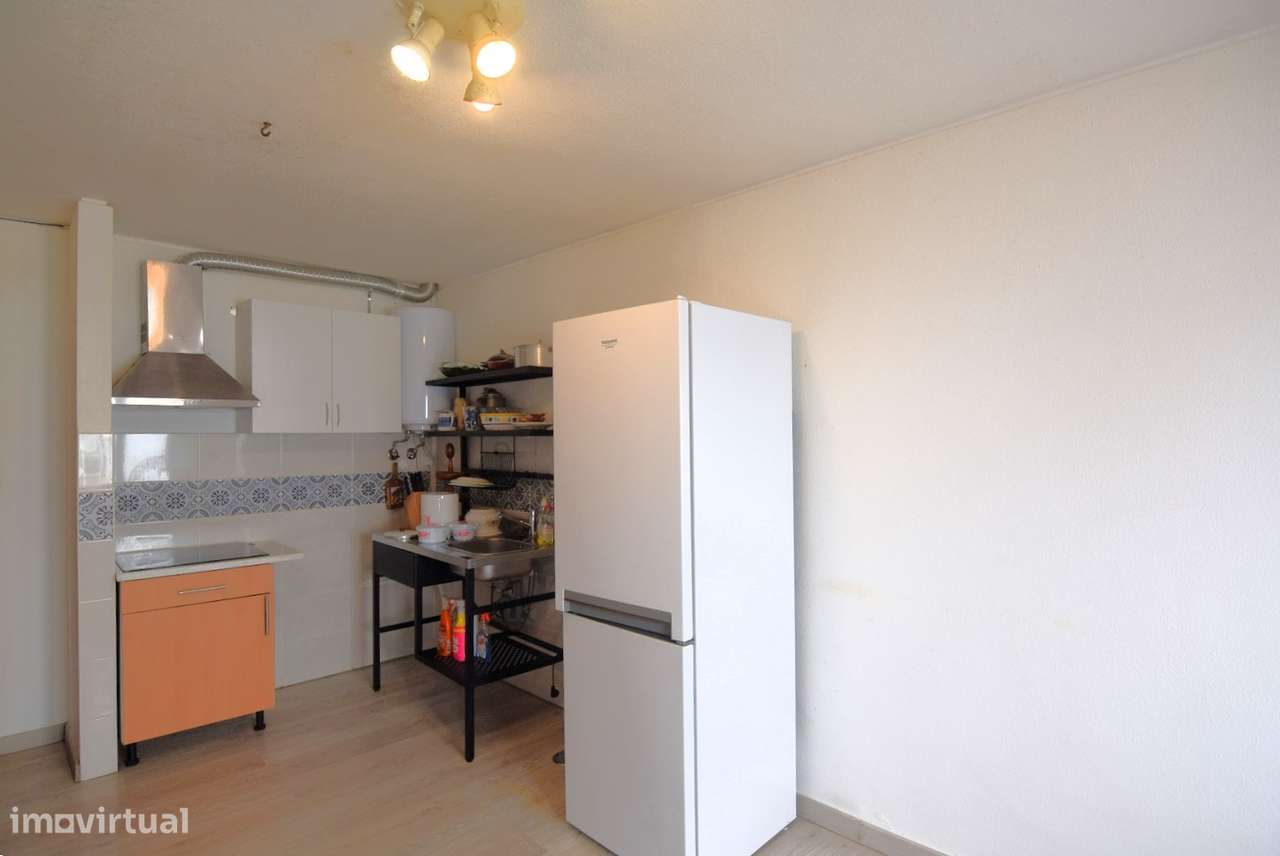 Apartamento T1 no centro da vila da Ericeira - Grande imagem: 2/17