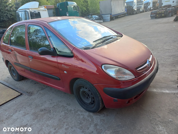 Citroen Xsara Picasso - 2